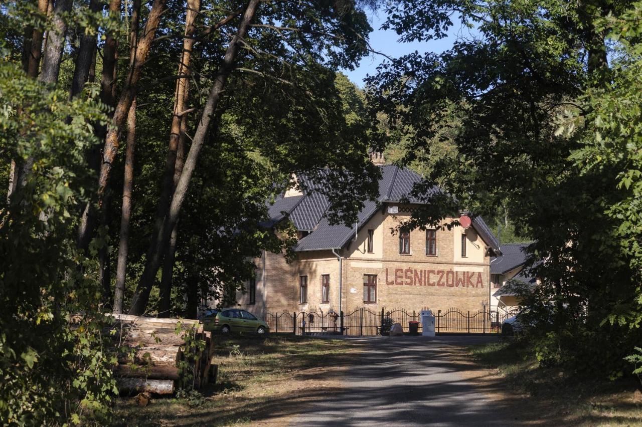 Pensjonat Lesniczowka Słubice Exteriör bild